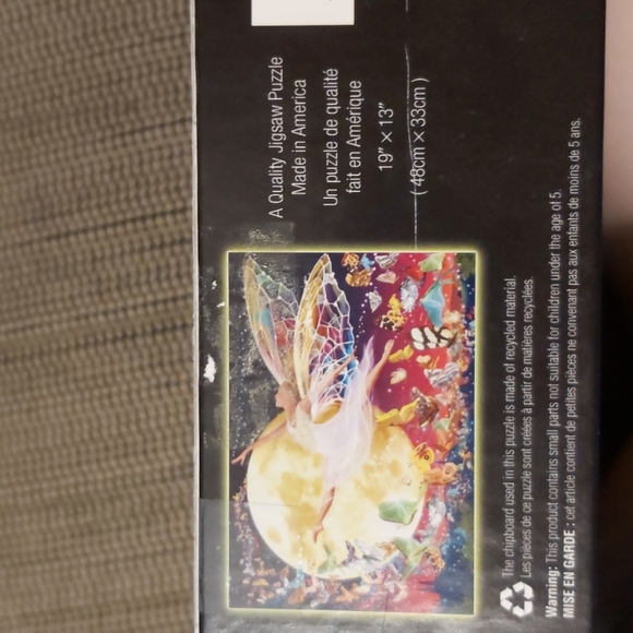 Glow in the dark Moon Fairy 500pc puzzle - Picture 2 of 3